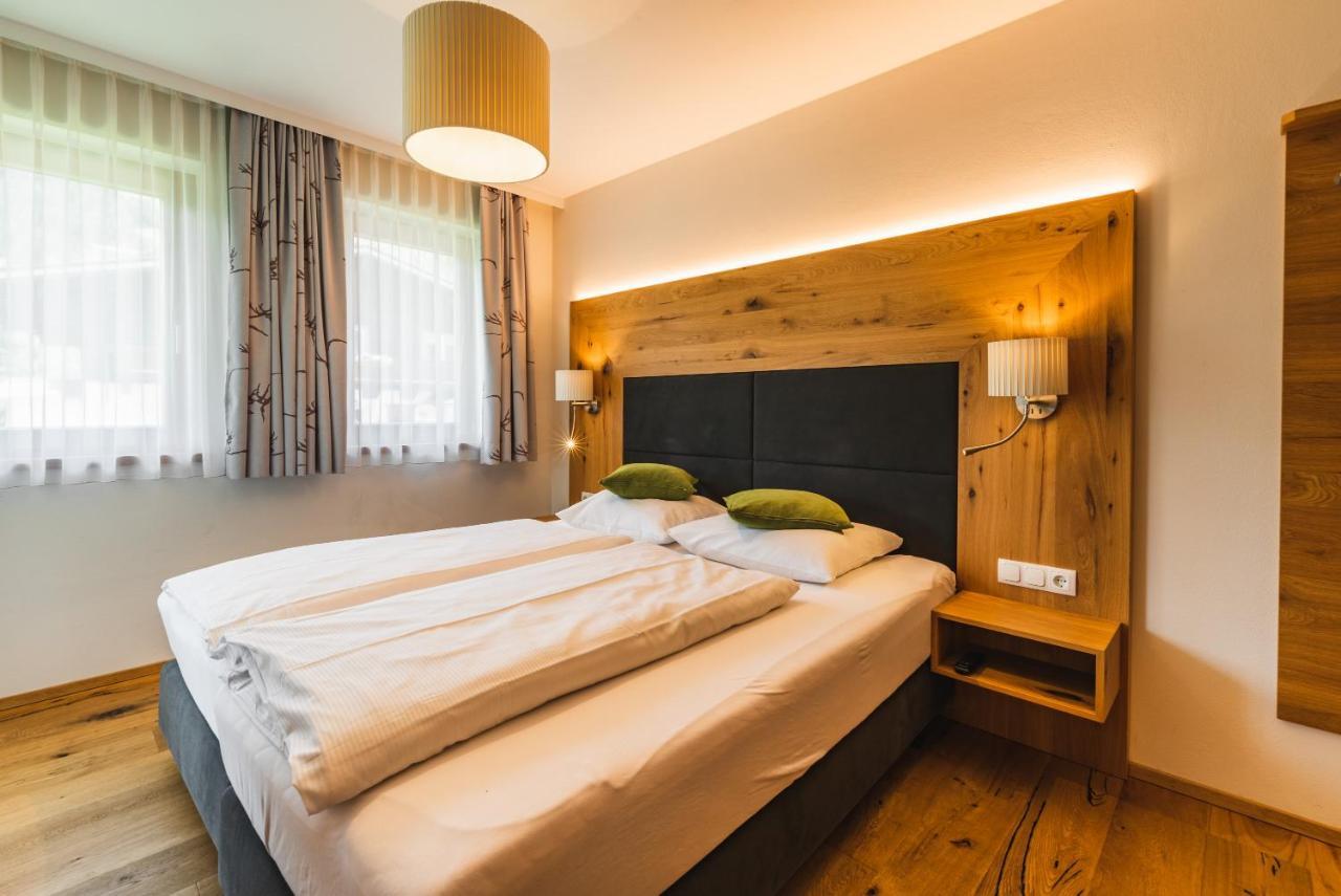 Haus Sabrina - Ferienwohnungen Saalbach-Hinterglemm Exteriér fotografie